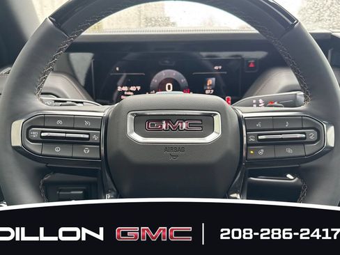 New 2026 GMC Yukon XL AT4 w/ AT4 Premium Plus Package AWD/4WD image 23