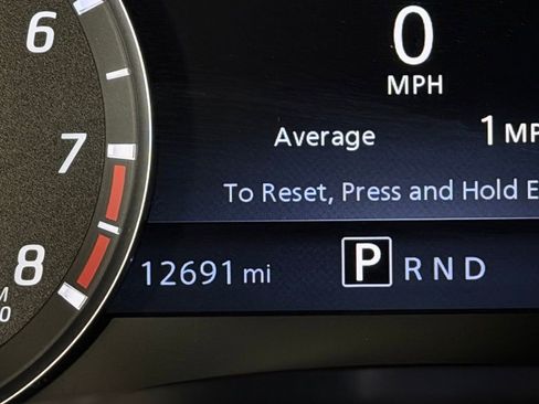 Used 2022 Nissan Frontier SV w/ Technology Package image 16