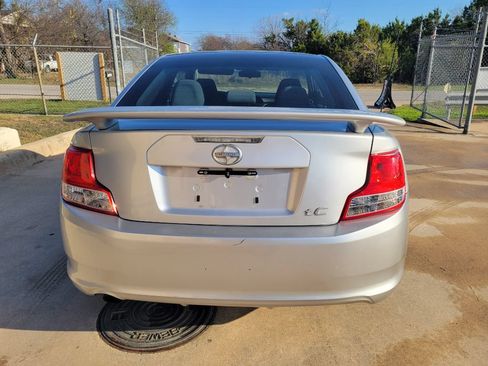 Used 2012 Scion tC FWD image 3