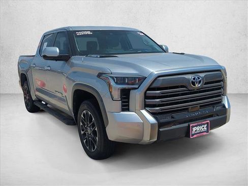 Used 2024 Toyota Tundra Limited AWD/4WD image 3