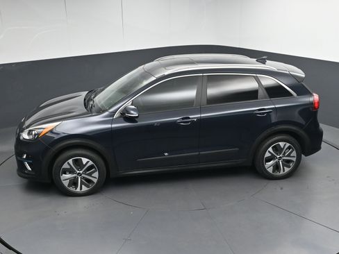 Used 2022 Kia Niro EX Premium image 38