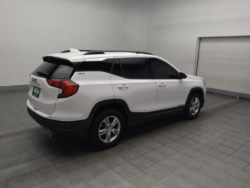 Used 2019 GMC Terrain SLE w/ Driver Convenience Package FWD image 10