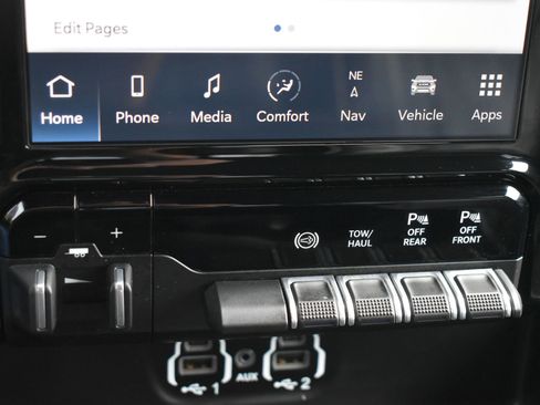 Used 2024 RAM 3500 Laramie w/ Night Edition image 28