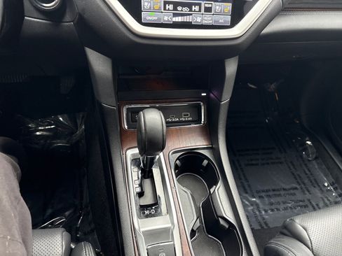 Used 2023 Subaru Ascent Touring image 18