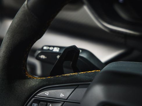 Used 2023 Lamborghini Urus Performante image 59