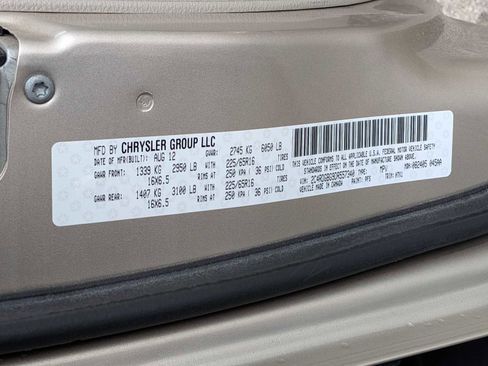 Used 2013 Dodge Grand Caravan American Value Package image 30