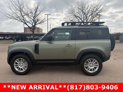 Used 2022 Land Rover Defender 90 X-Dynamic S image 9