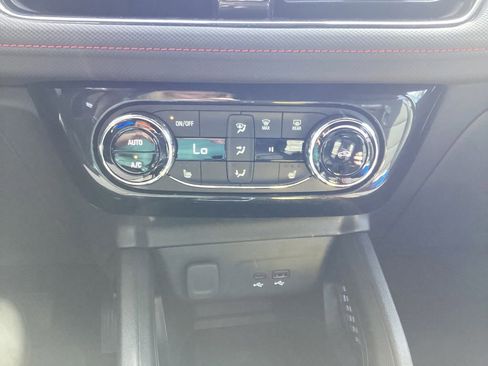 New 2026 Chevrolet TrailBlazer RS w/ Convenience Package FWD image 27