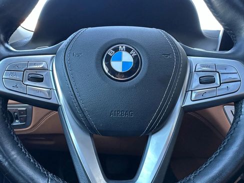 Used 2019 BMW 750i xDrive w/ Executive Package image 16
