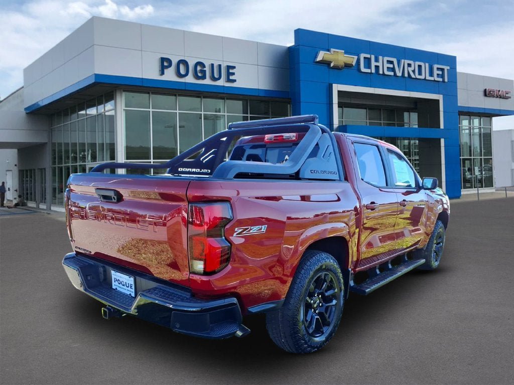 New 2026 Chevrolet Colorado Z71 w/ Midnight Edition AWD/4WD image 2