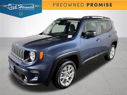 Used 2023 Jeep Renegade Latitude w/ Sun/Sound Group