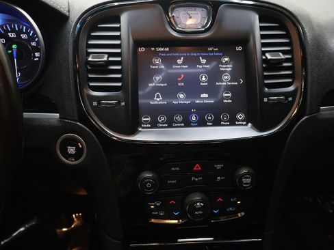 Used 2022 Chrysler 300 S RWD image 24