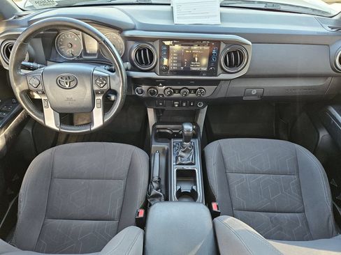 Used 2019 Toyota Tacoma TRD Off-Road AWD/4WD image 24
