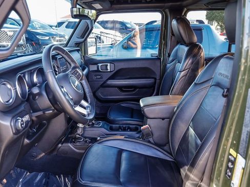 Certified 2022 Jeep Gladiator Overland w/ Trailer Tow Package image 19