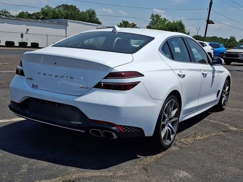 Used 2023 Genesis G70 2.0T AWD/4WD image 11