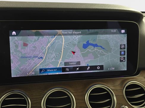 Used 2021 Mercedes-Benz E 350 4MATIC Sedan image 25
