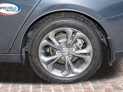 Certified 2024 Honda Accord EX image 38