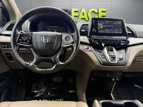 Used 2018 Honda Odyssey Touring image 27