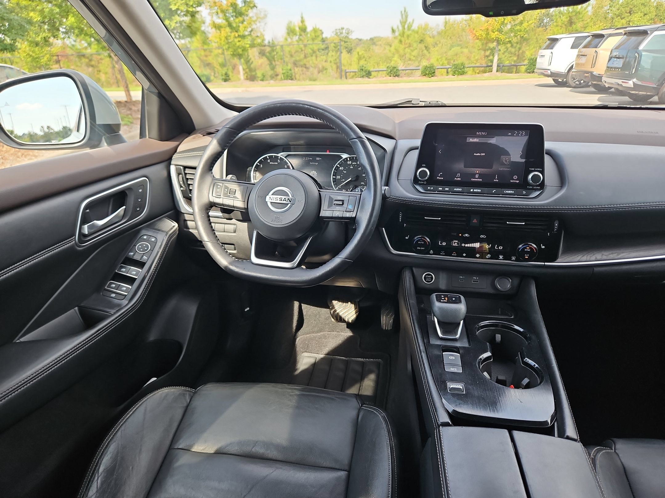 Used 2021 Nissan Rogue SL FWD image 9