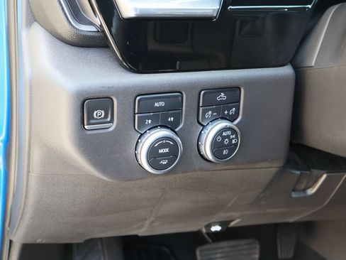 Used 2023 GMC Sierra 1500 Elevation AWD/4WD image 13