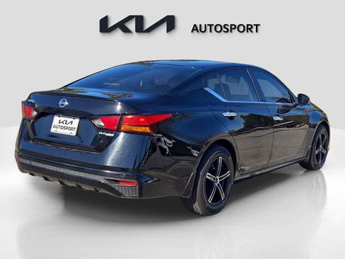 Used 2022 Nissan Altima 2.5 S image 8