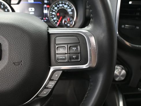 Used 2022 RAM 2500 Laramie AWD/4WD image 32