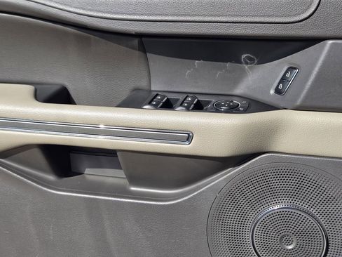 Used 2020 Ford Expedition XLT w/ Equipment Group 201A image 21