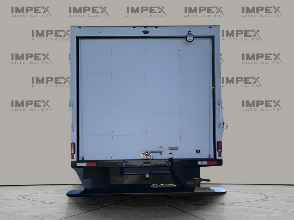 Used 2024 Chevrolet Express 3500 w/ Power Convenience Package RWD image 7