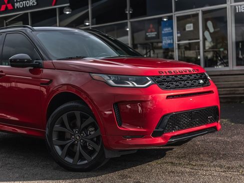 Used 2023 Land Rover Discovery Sport SE R-Dynamic image 3