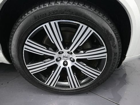Used 2020 Volvo XC90 T6 Inscription w/ Protection Package Premier AWD/4WD image 9