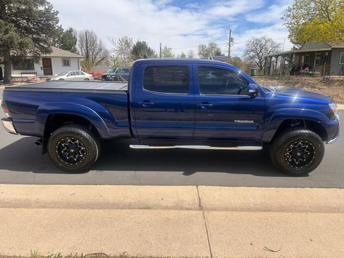 Used 2014 Toyota Tacoma 4x4 Double Cab w/ TRD Sport Package image 7