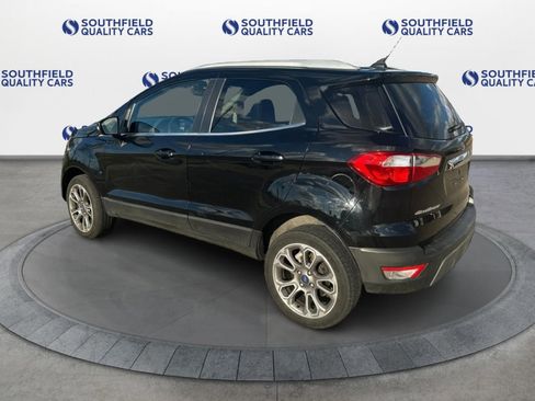 Used 2020 Ford EcoSport Titanium image 4