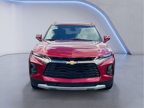 Used 2021 Chevrolet Blazer LT image 2