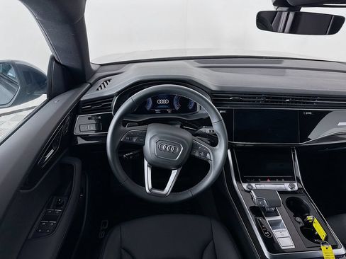 Used 2026 Audi Q8 Premium Plus AWD/4WD image 23