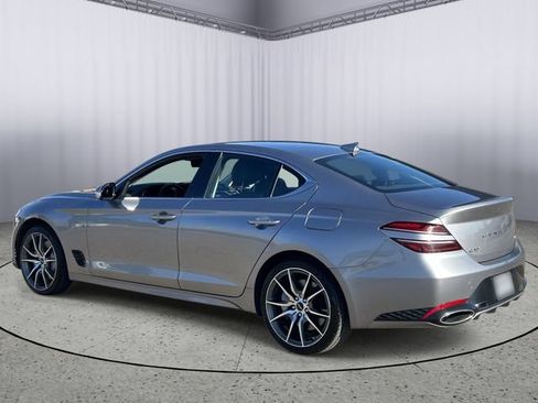 Used 2025 Genesis G70 2.5T AWD/4WD image 7
