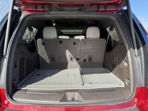 Used 2023 Chevrolet Suburban Z71 w/ Z71 Off-Road Package image 43