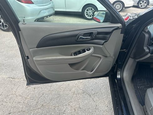 Used 2014 Chevrolet Malibu LS image 14