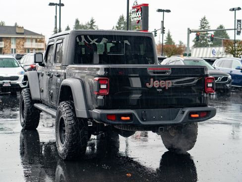 Used 2022 Jeep Gladiator Mojave w/ LED Lighting Group image 12