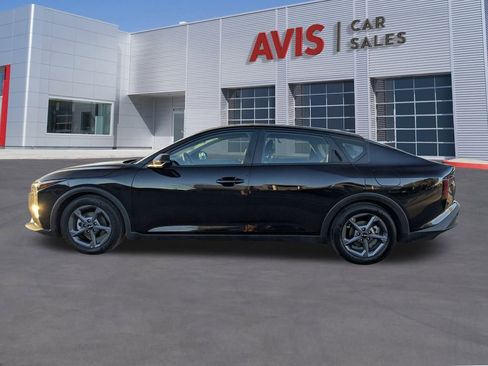 Used 2025 Kia K4 LXS image 2