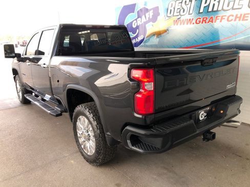 Used 2022 Chevrolet Silverado 2500 High Country AWD/4WD image 6