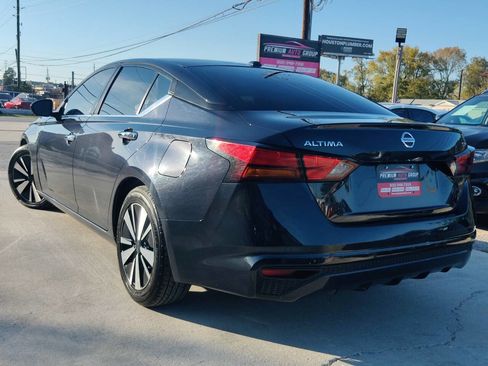Used 2021 Nissan Altima 2.5 SV image 4