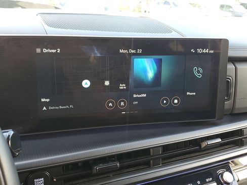 Used 2024 Hyundai Santa Fe Calligraphy image 26