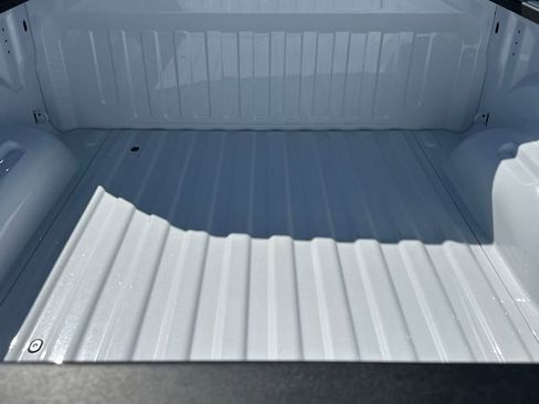 New 2026 RAM 1500 4x4 Crew Cab image 8