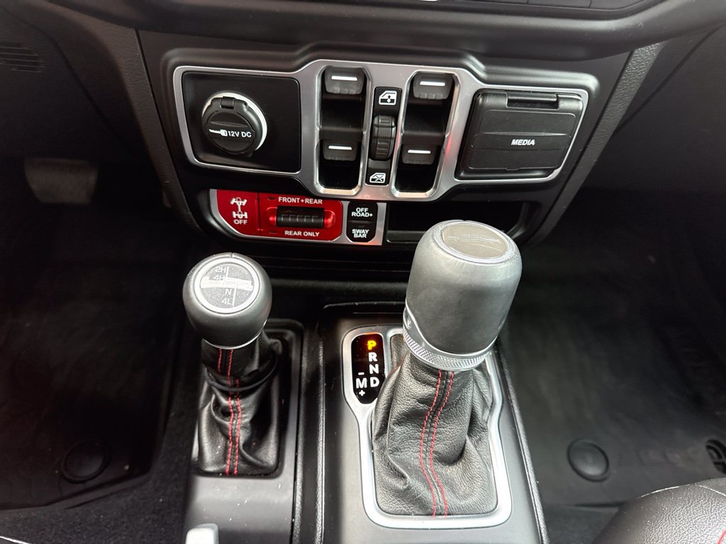 Used 2020 Jeep Gladiator Rubicon AWD/4WD image 20