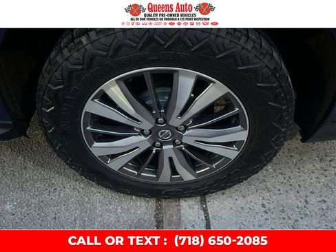 Used 2019 Nissan Pathfinder S image 30