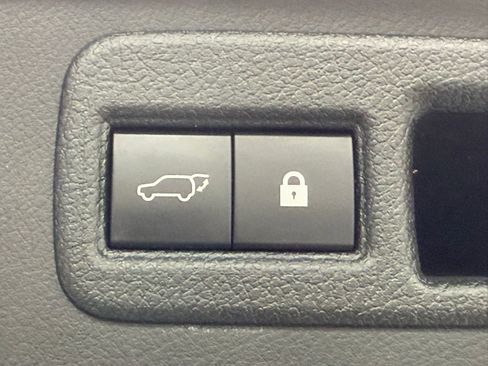 Used 2019 Lexus NX 300 FWD image 19