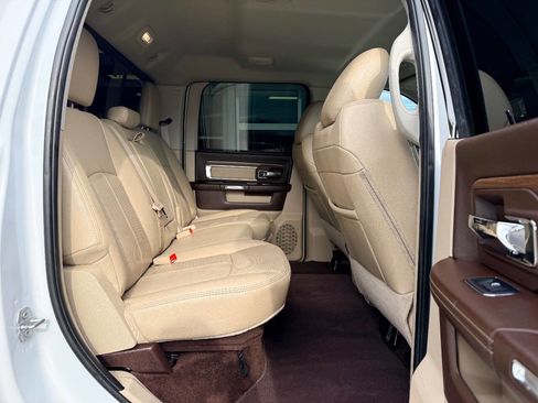 Used 2018 RAM 2500 Laramie w/ Convenience Group image 37