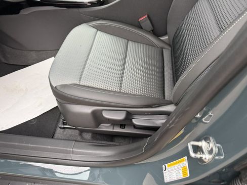 New 2026 Chevrolet Trax LT w/ LT Convenience Package image 12