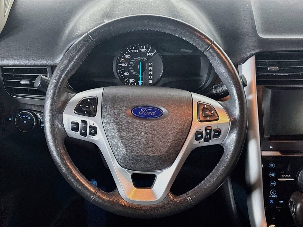 Used 2014 Ford Edge Limited AWD/4WD image 13