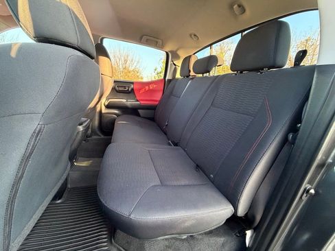 Used 2019 Toyota Tacoma SR5 image 26